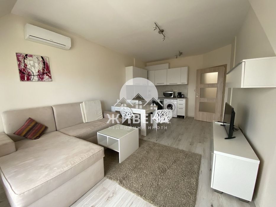 Продава се Двустаен апартамент в Варна, Аспарухово - 196 кв.м за 842 €/кв.м - Снимка #3