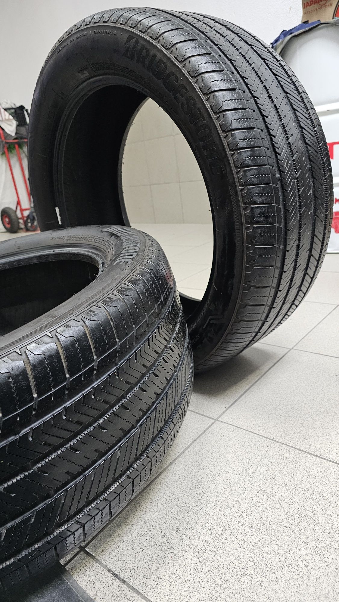 BRIDGESTONE гуми 275/45/20