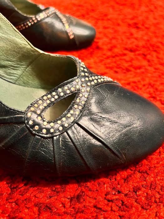 Официални дамски обувки