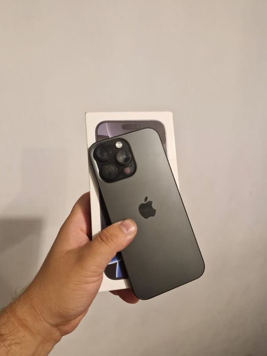 Iphone 16 Pro Max,256 Gb,Negru,Liber de retea,stare foarte buna