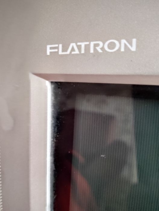 Телевизор LG Flatron 21