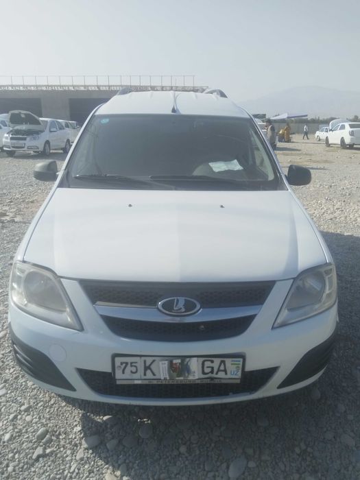 Lada Largus 2017