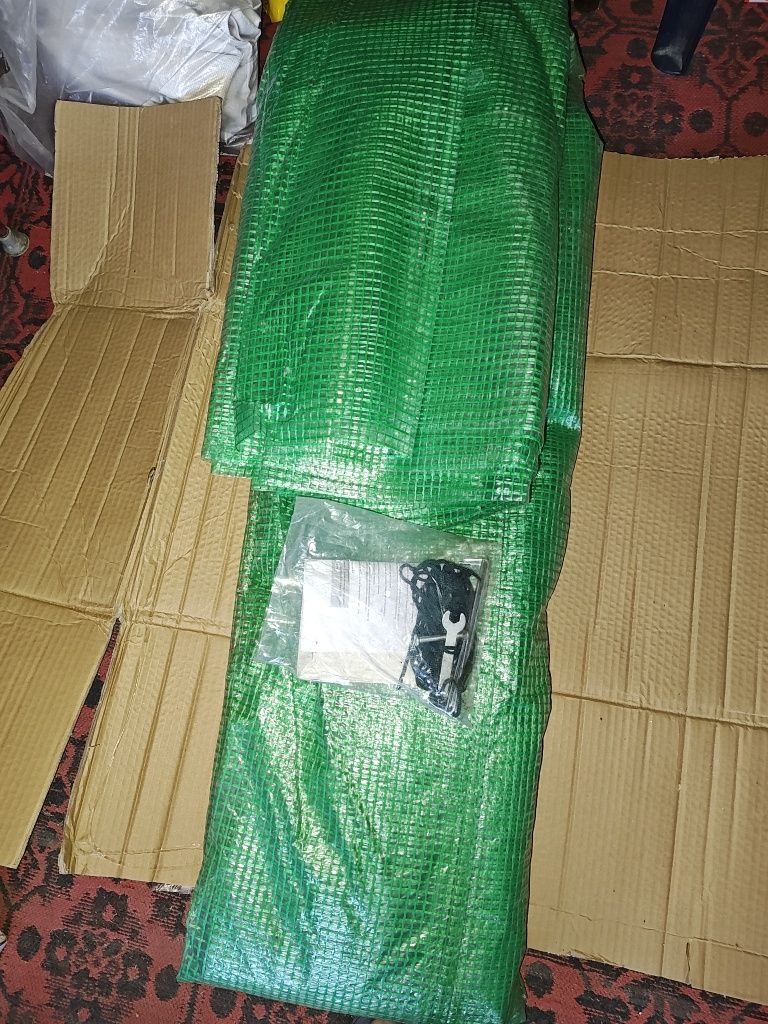 Продавам оранжерия 5х3х2