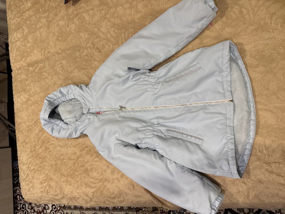 2 куртки на девочку осенние