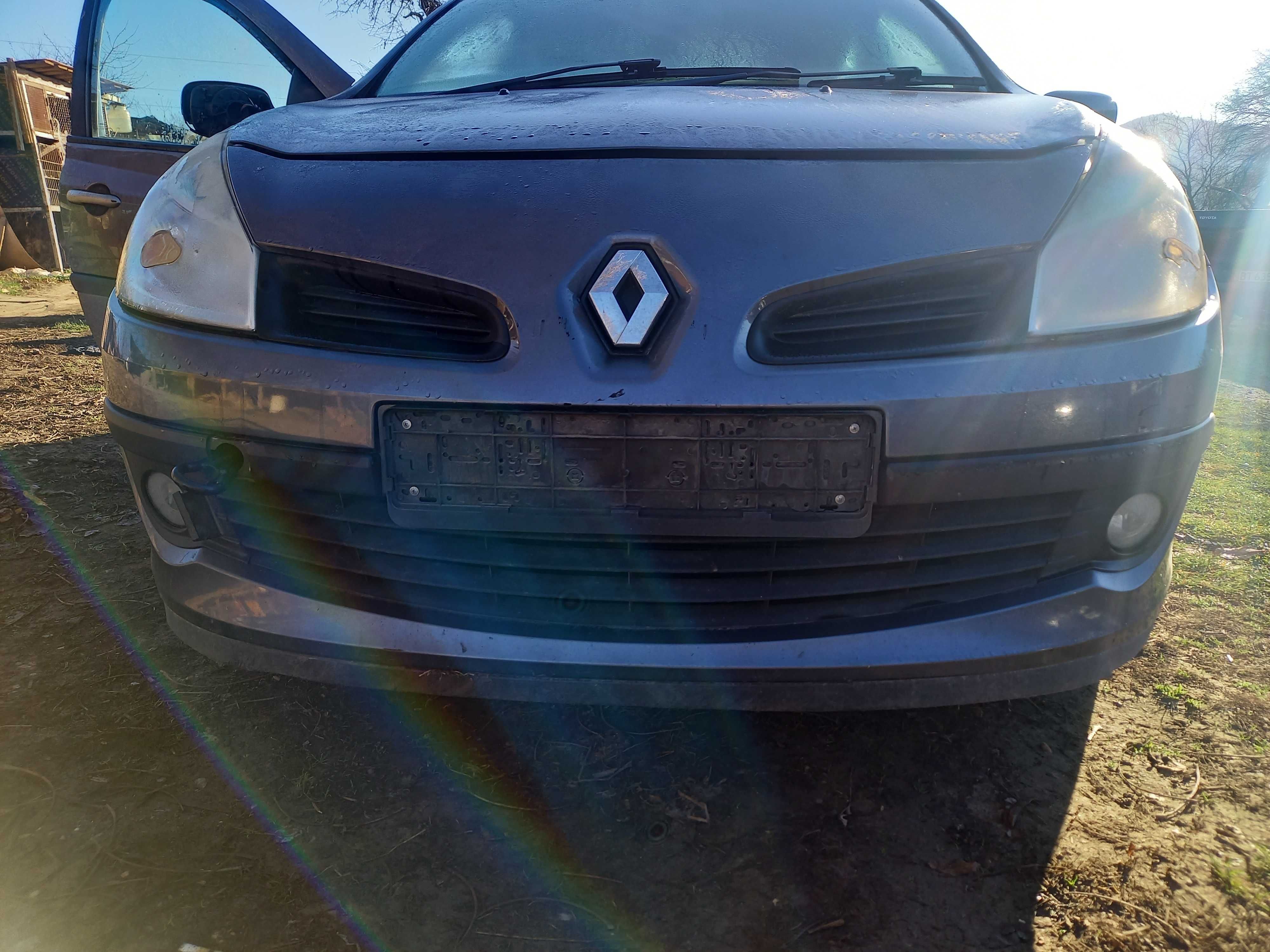 Renaut clio на части