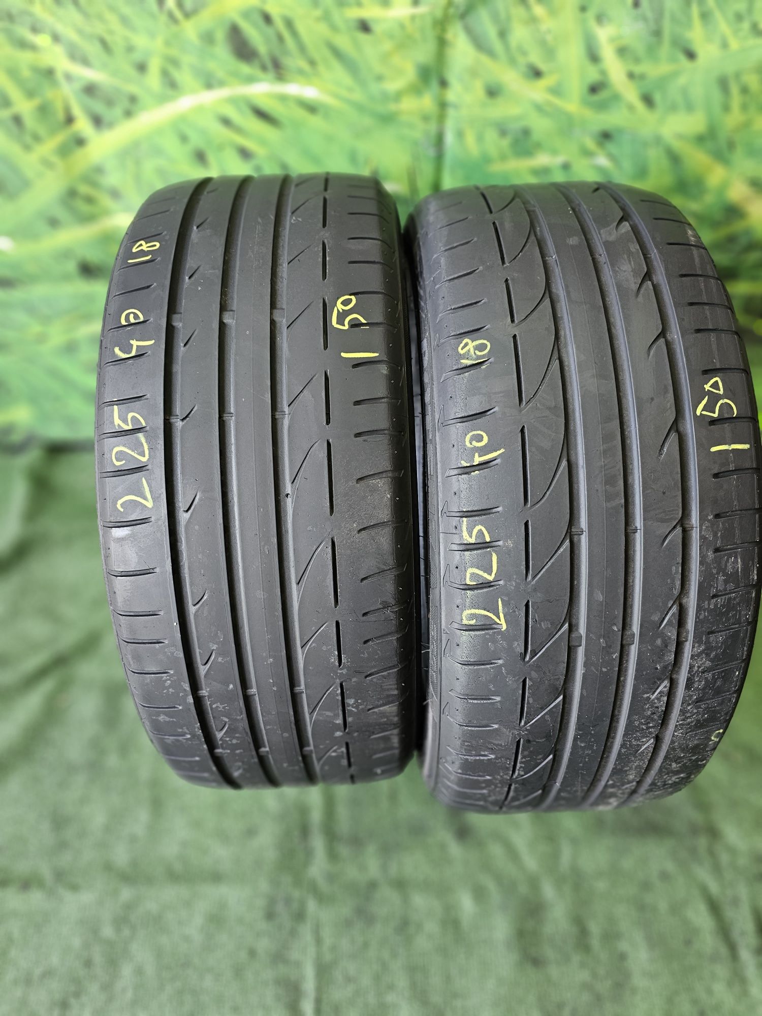 225 40 r18 Bridgestone