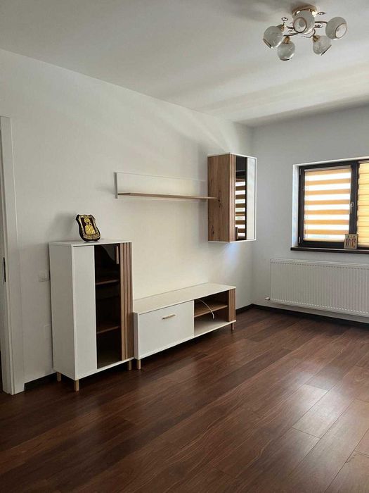 Apartament de inchiriat