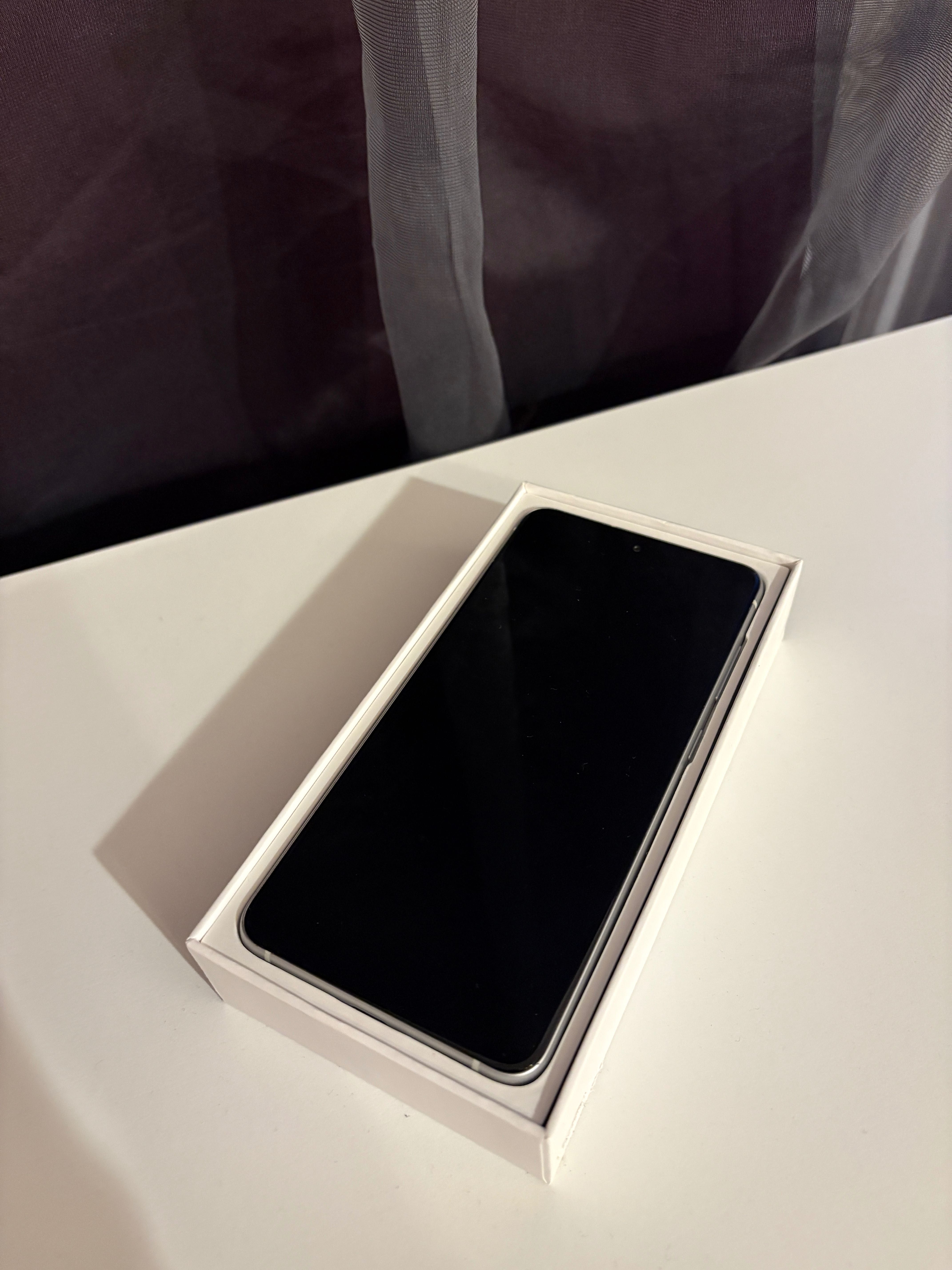 Samsung S21 Fan edition