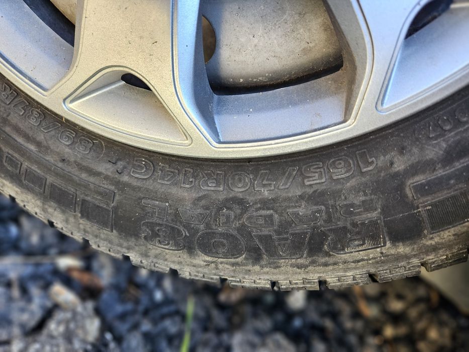 165/70/14c doua roti 5x110 remorca rulota jante echipate cu 165x70x14C