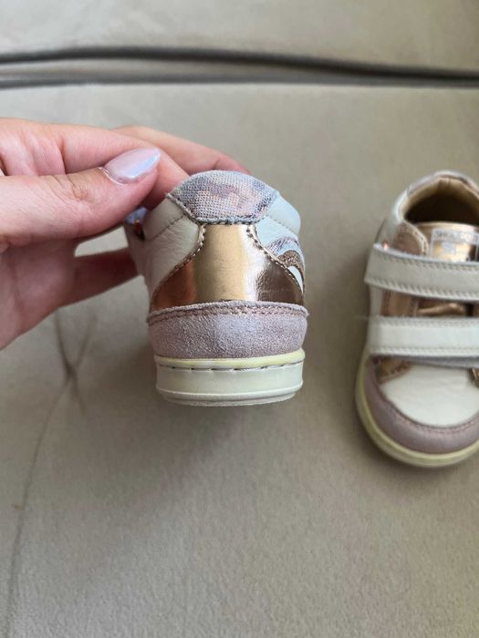 Бебешки маратонки за момиче, размер 21