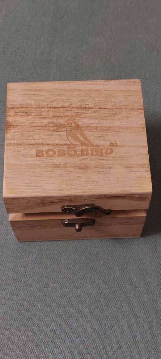 Ceas Bobo Bird (carcasa si curea din lemn)