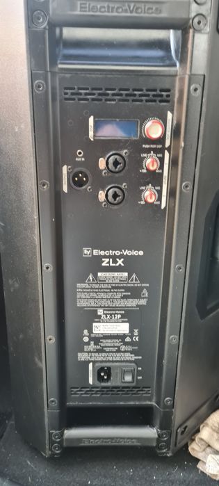 Vand o pereche boxe active Electro-voice ZLX-12P