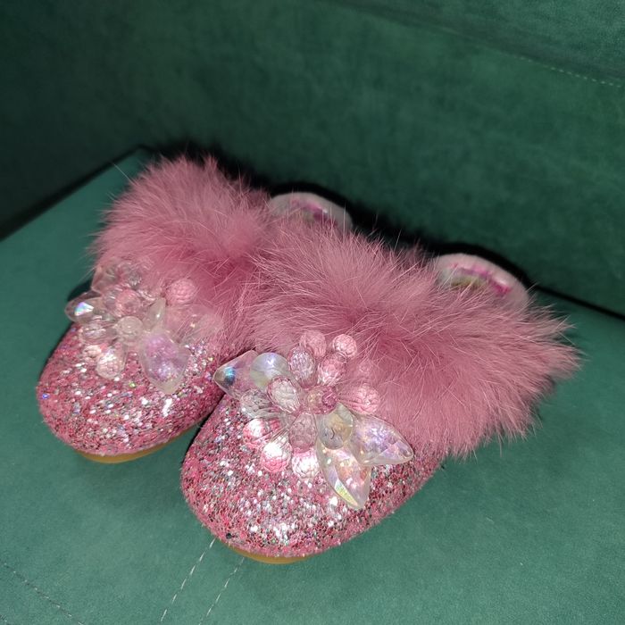 Домашние тапочки для девочки