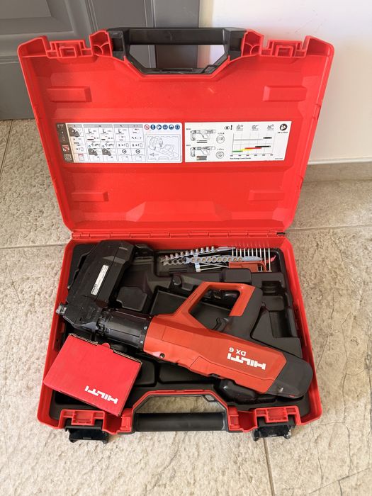 Pistol impantat cuie beton HILTI DX6