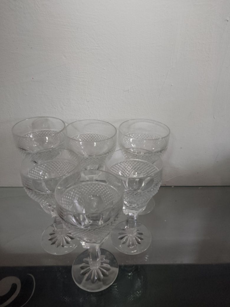 Кристални / стъклени чаши, вази и сервизи