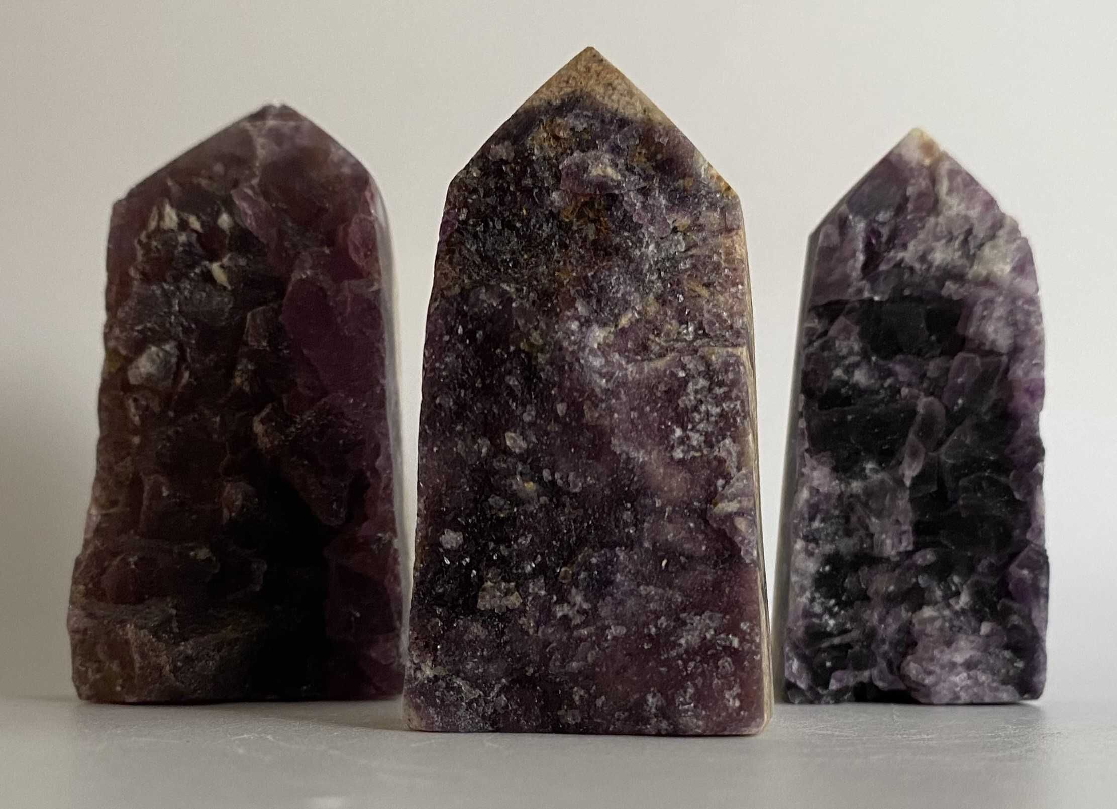 Cristale/Minerale - Fluorit Mov - set de obeliscuri piatra bruta