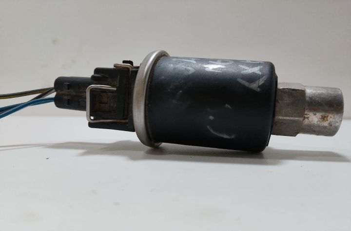 Senzor Presiune clima SP3H1025 Volkswagen VW Polo a 3-a generatie 6N