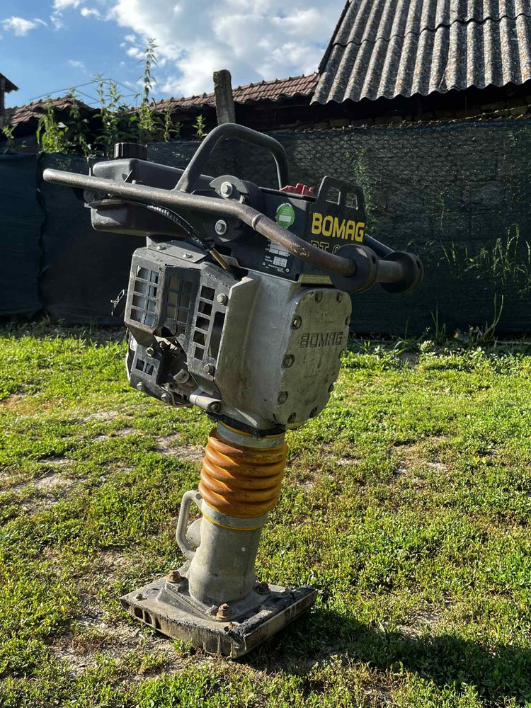 Compactor Compactoare Placa  BOMAG