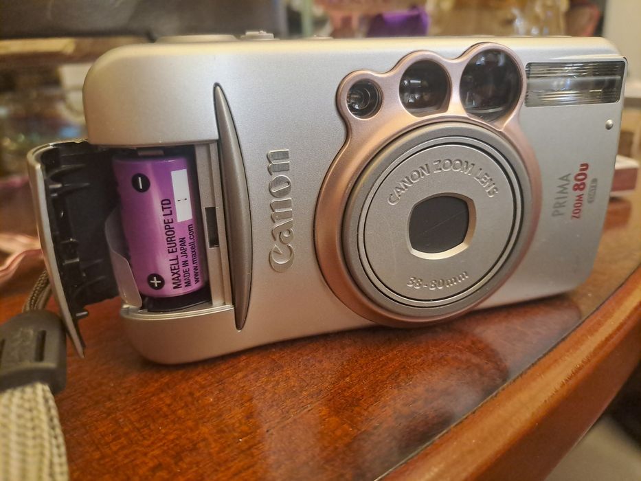 Aparat foto Canon Prima Zoom 80u