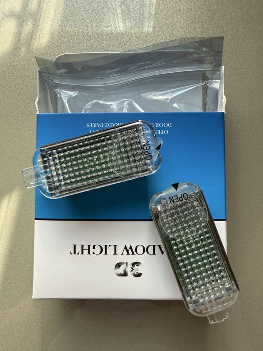 Lampa led usi. AUDI Q8/Q7 & Mercedes GLA model:H247