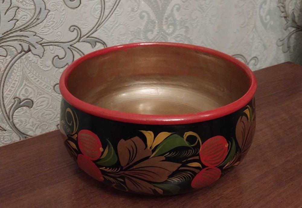 Чаша деревянная. Новая.