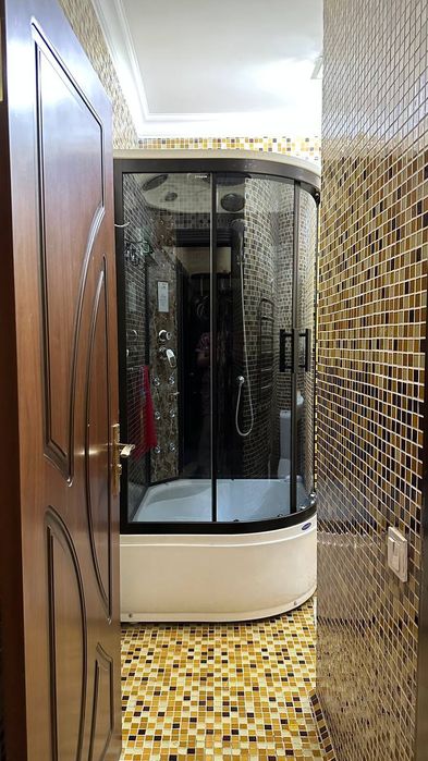 4/2/4 метро Буюк Ипак Йули, Буз Базар, 85м2