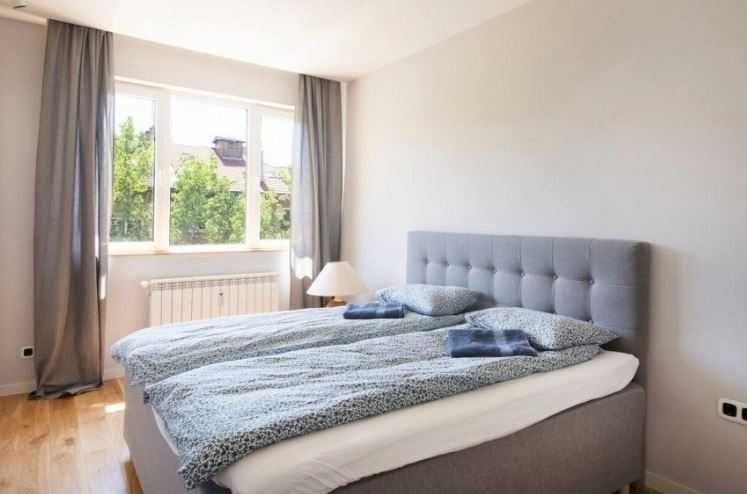 Продава се Тристаен апартамент в София, Център - 100 кв.м за 2000 €/кв.м - Снимка #3