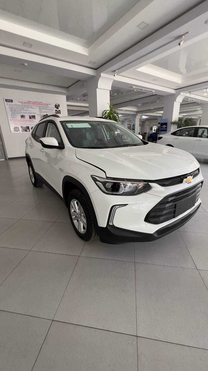 TRACKER LS рассрочка ставка 0% или в кредит на паспорт за 1 день