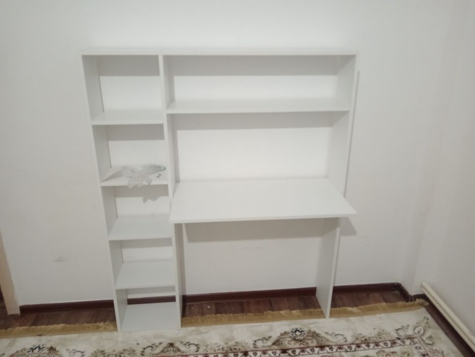 Писменый стол можно для компьютера