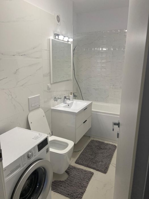 PRORIETAR , inchiriez ap cu 2 camere Aviatiei