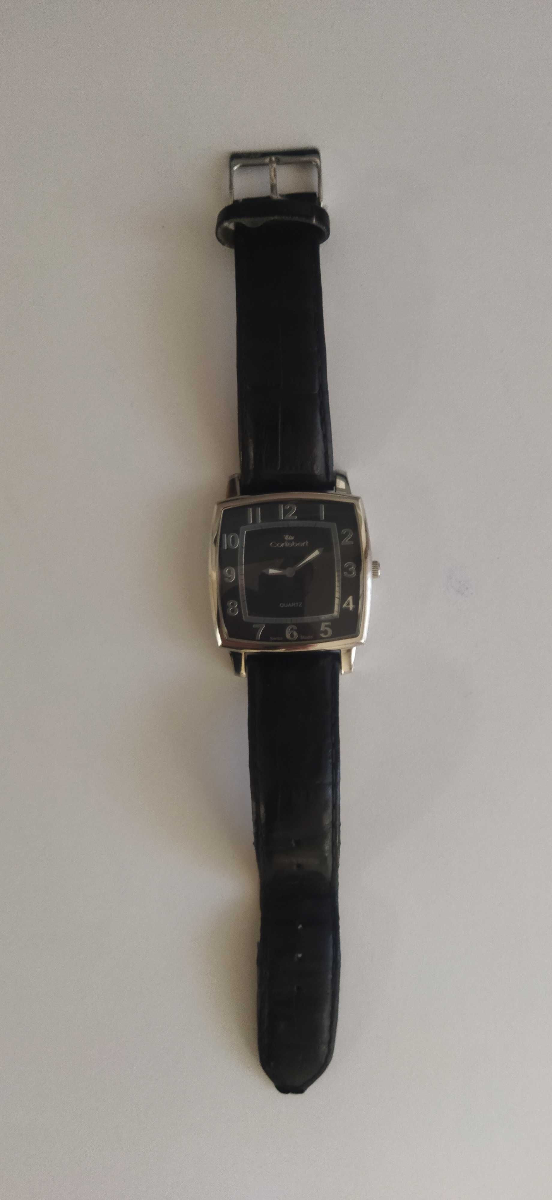 Продавам швейцарски оригинален часовник " Cortebert "
