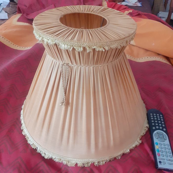 dantela și șnur macrame- fata de masa