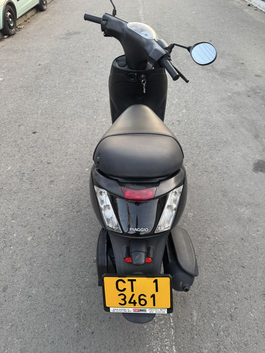 Scuter Piaggio Zip 49 cc 4 timpi injectie 2022