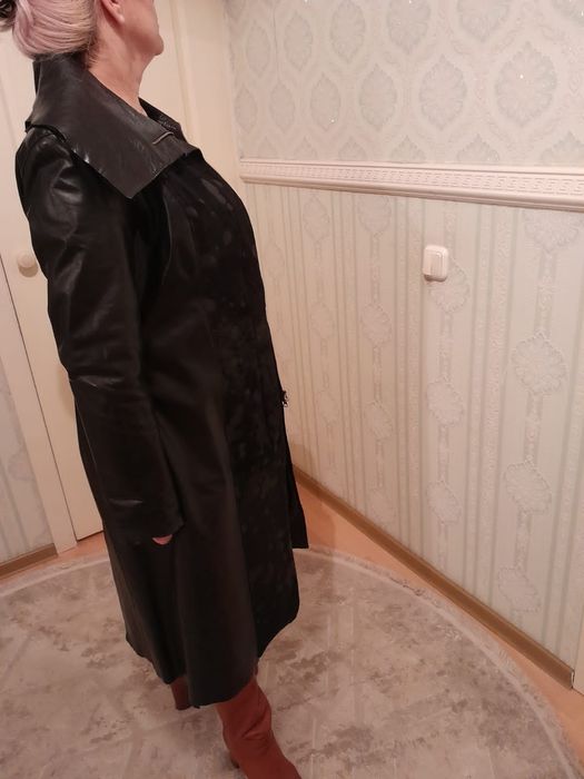 Продам верхний вещи. Дубленка, пальто, плащь