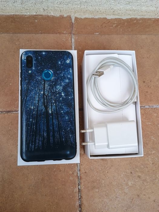 Telefon mobil Huawei P Smart 2019