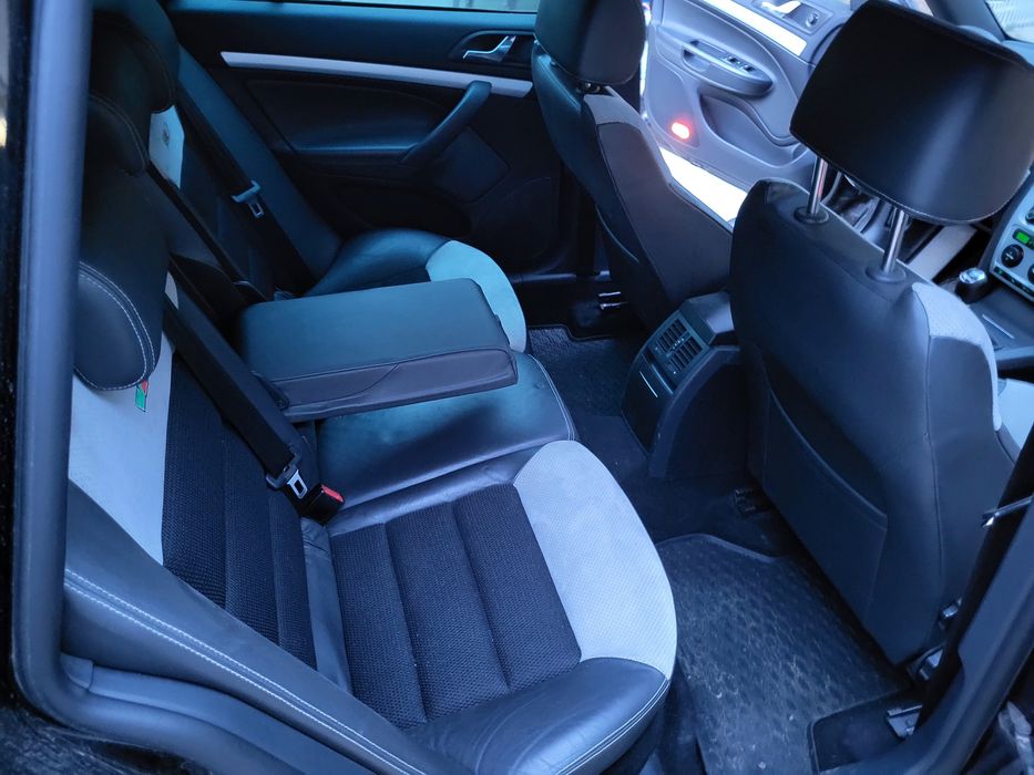 Skoda Octavia VRS Anul 2008 170cp Xenon Trapa Navigație Încălzire scau