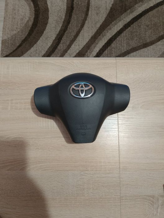 АЕРБЕГ Тойота ярис