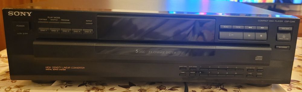 CD Player SONY CDP-C245
