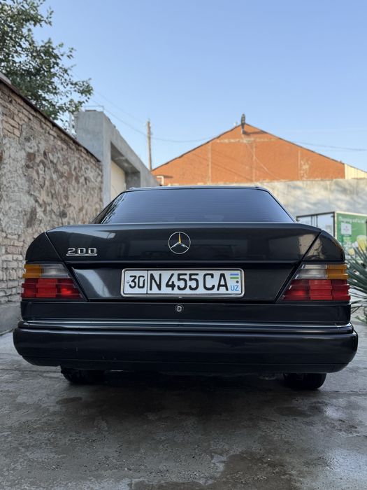Mercedes benz zaychik 1987