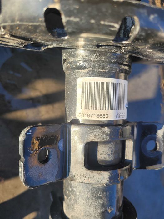 Amortizor stanga dreapta fata Complet Peugeot 3008 5008 1.6 HDI 2017+