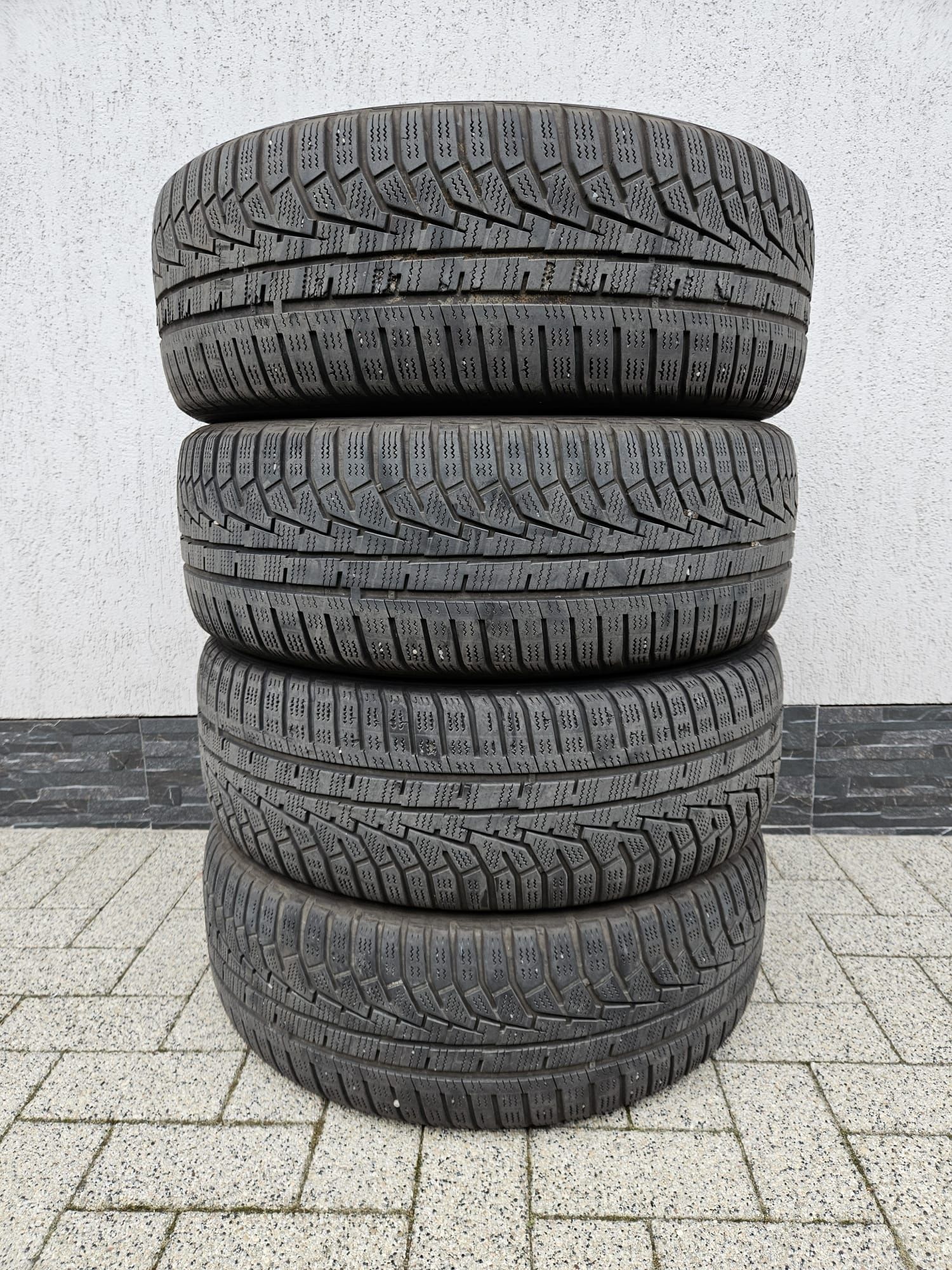 Anvelope Hankook 225/60/17   99H