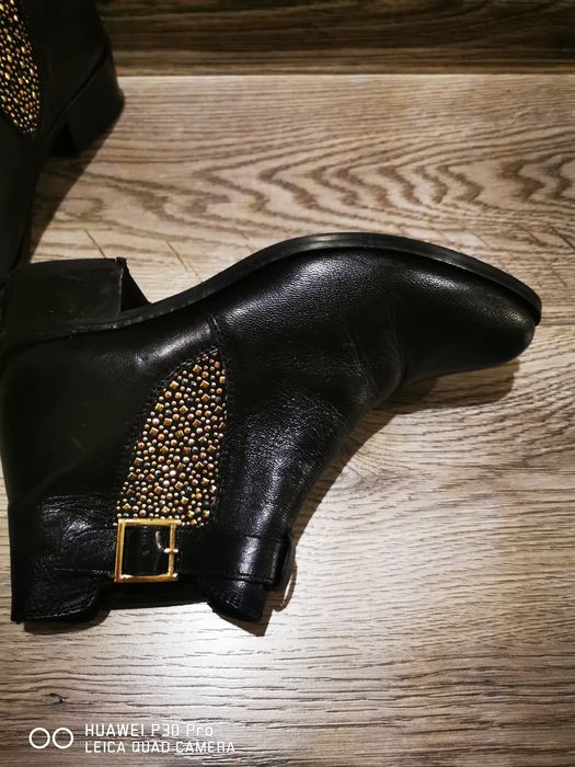 Vând botine piele