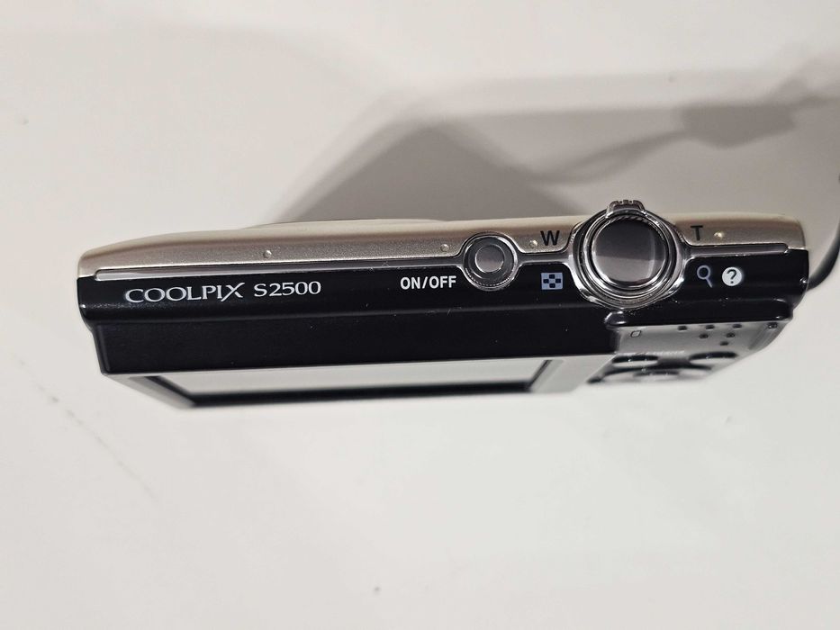 Aparat foto digital compact Nikon Coolpix S2500 Y2K 12MP 4xZoom