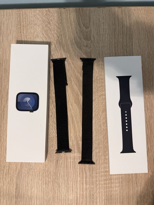 Apple Watch 9 45 mm Aluminum LTE+GPS