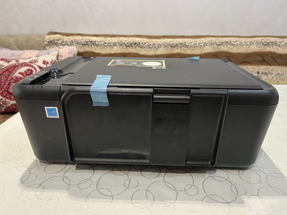 Цветной принтер hp F2483