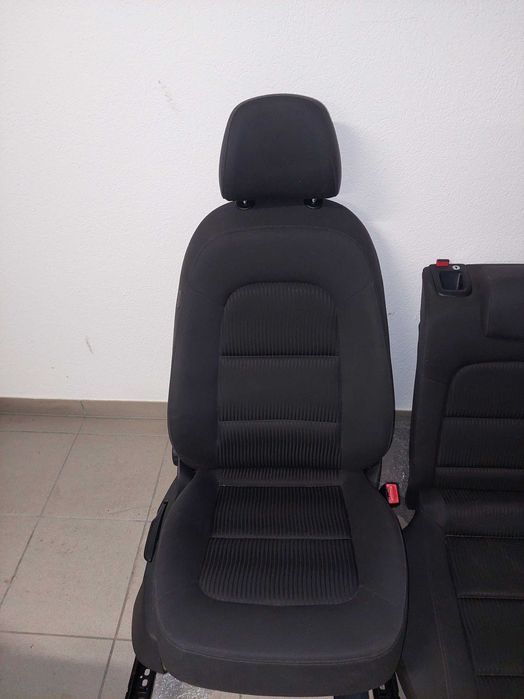 2 scaune + bancheta spate Audi A4 B8 2012