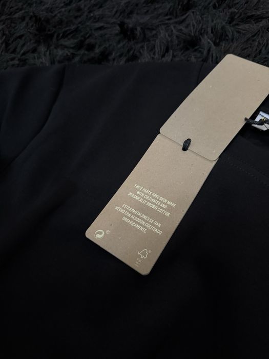 *190 RON* Compleu ESSENTIALS Fear Of God Premium Ieftin unisex