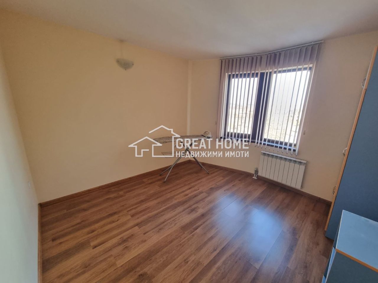 Дава се под наем Тристаен апартамент в Търговище, Вароша - 100 кв.м за 306 € - Снимка #6