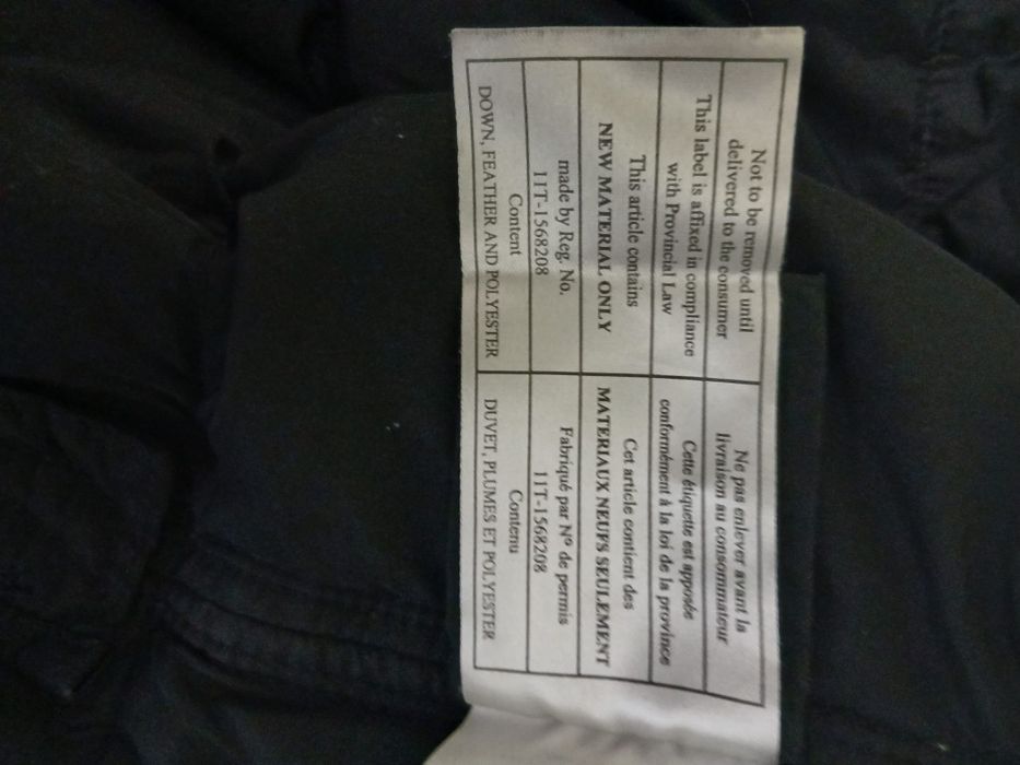 Vând geacă Parajumpers