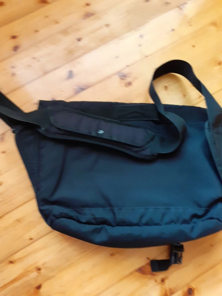 Чанта за лаптоп Nike